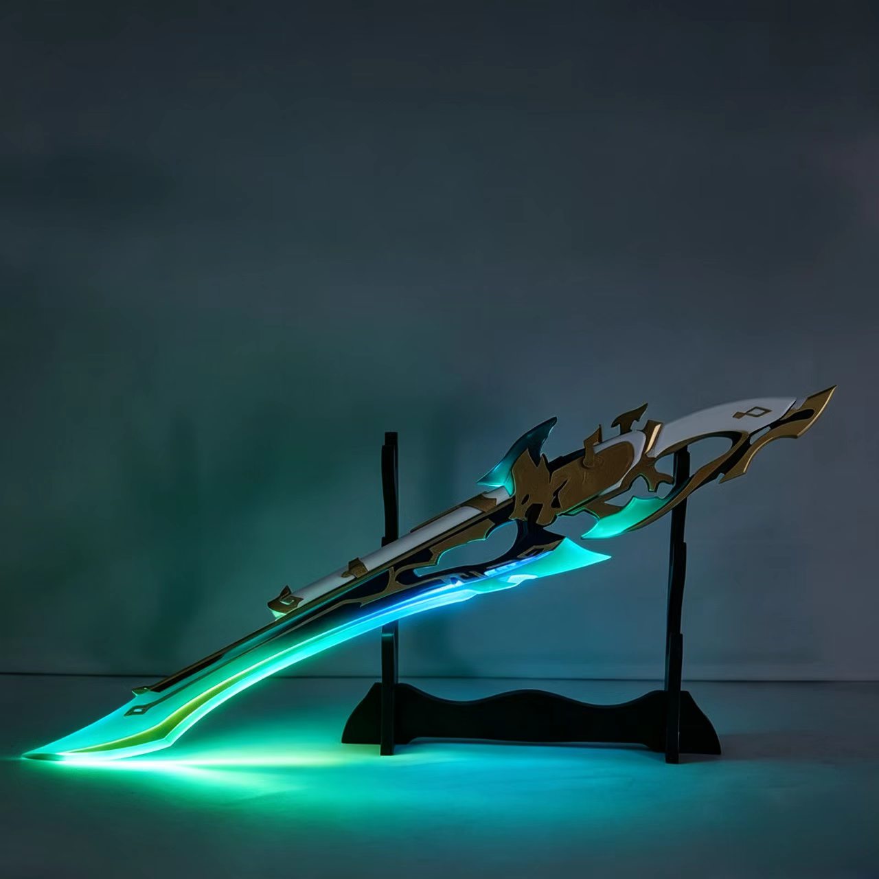 Game Honkai Star Rail  Feixiao - đánh giá và giá Cosplay Prop Axe