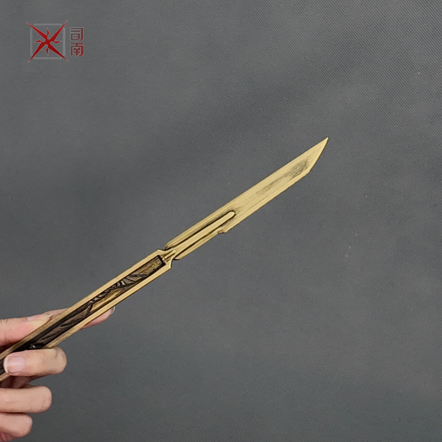 Wuthering Waves LUUK HCRSSCN C - đánh giá và giá Cosplay Prop Knife